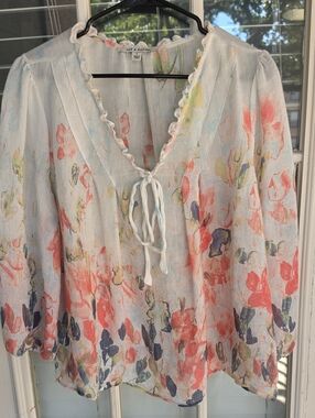 Zac & Rachel White Floral Tie-Front Ruffle V-Neck Blouse